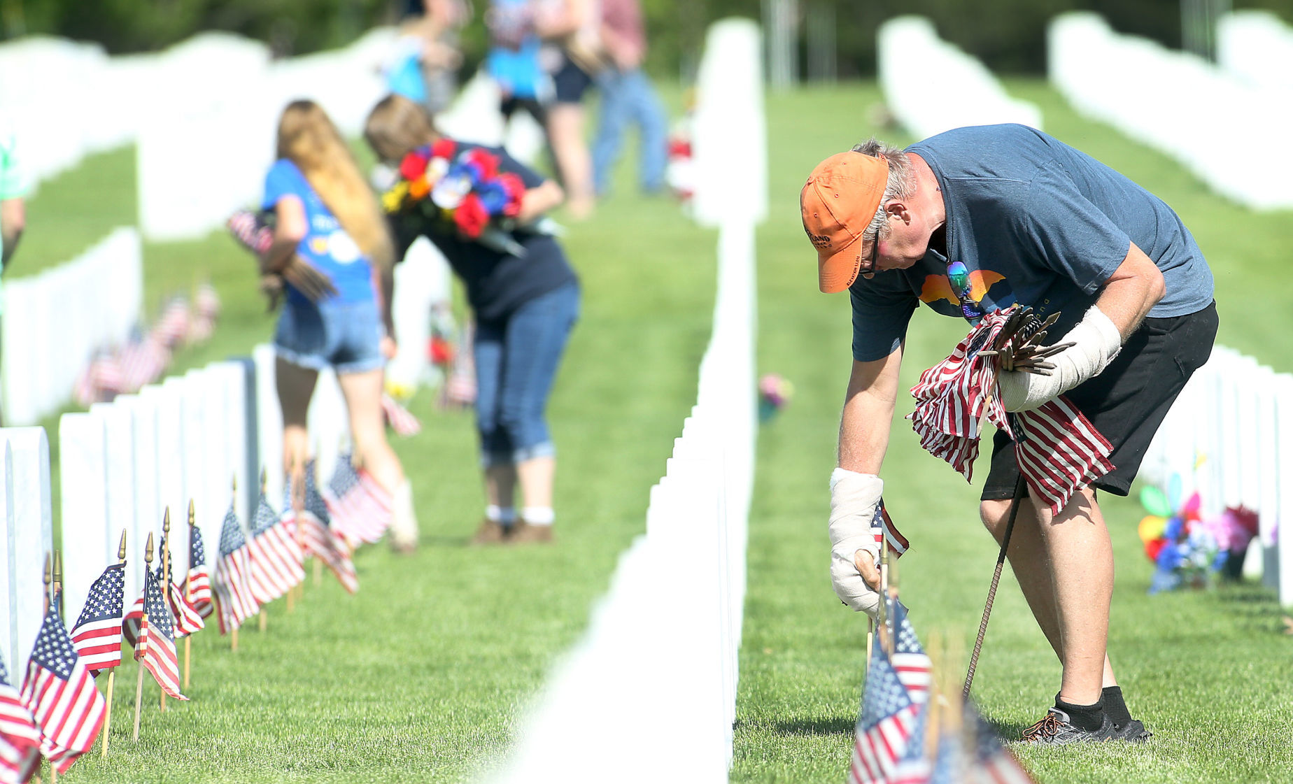 052319-mda-nws-arsenalflags-006